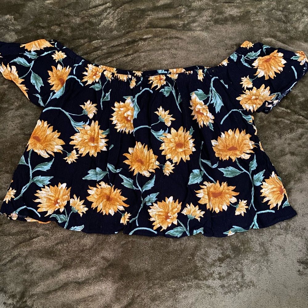 sunflowr crop top